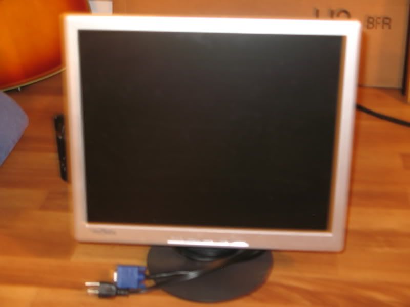 PROVIEW 700P 17 inch LCD Flat Panel Monitor Display in ShellyandJohn's